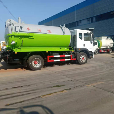 加大馬力5立方吸糞車 化糞池糞污轉(zhuǎn)運(yùn)車*
