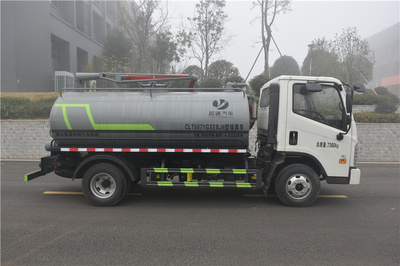 福田領航5方吸糞車|CLT5071GXEBJ6型吸糞車