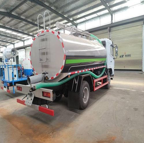 罐式養(yǎng)殖場12方吸糞車 高效處理糞污的專業(yè)解決方案